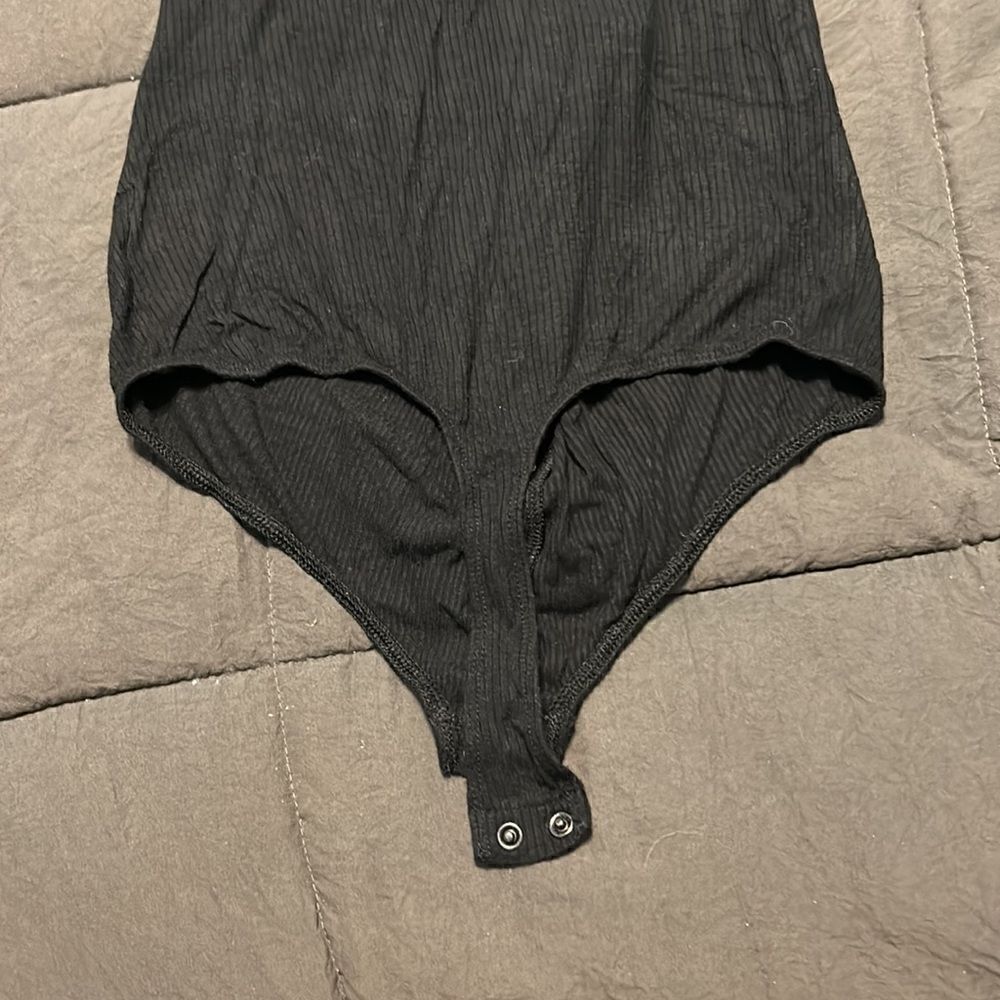 Express Black Body Suit - Picture 4 of 5